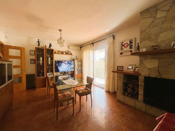 Foto 2 de Casa en venda a calle Cañon de Colorado de 5 habitacions amb terrassa i garatge