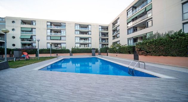 Foto 1 de Piso en venta en Bufalà de 3 habitaciones con piscina y balcón