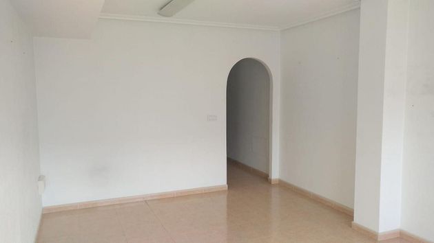 Foto 2 de Pis en lloguer a San Javier de 2 habitacions amb terrassa i garatge
