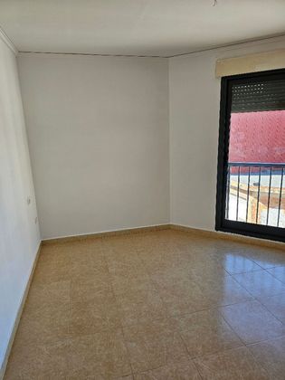 Foto 2 de Venta de casa en calle Picasso de 3 habitaciones y 174 m²