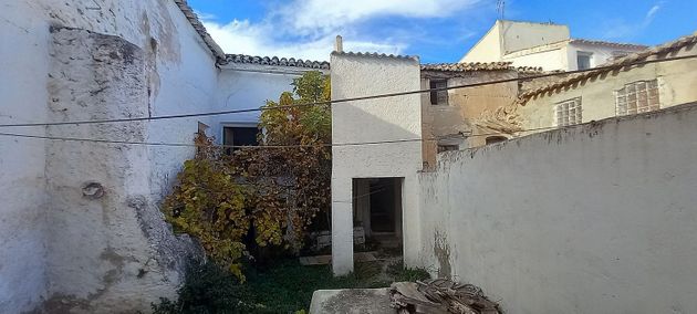 Foto 2 de Casa en venta en Vélez-Blanco de 4 habitaciones con jardín y calefacción