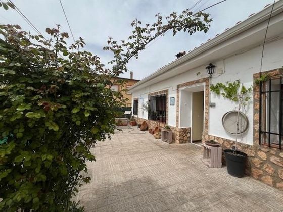 Foto 2 de Casa rural en venda a Almarcha (La) de 4 habitacions amb garatge i calefacció