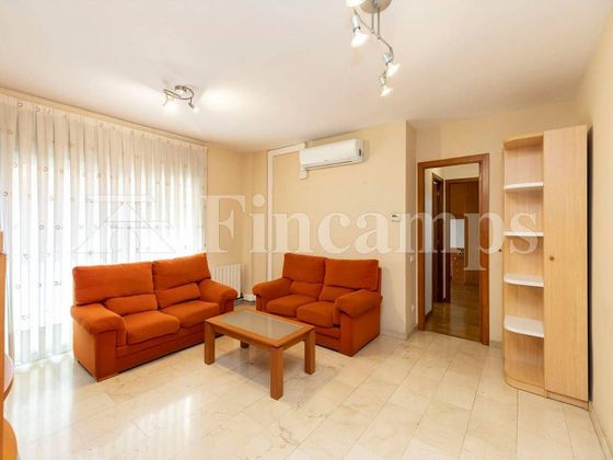 Foto 1 de Piso en venta en Centre - Sabadell de 3 habitaciones con balcón y aire acondicionado