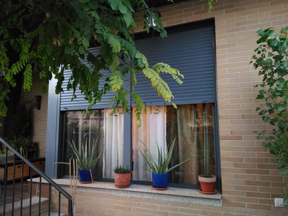Foto 1 de Venta de casa adosada en Yuncos de 5 habitaciones con terraza y garaje