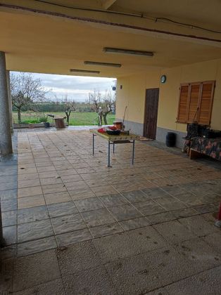 Foto 2 de Chalet en venta en Ugena de 3 habitaciones con piscina y garaje