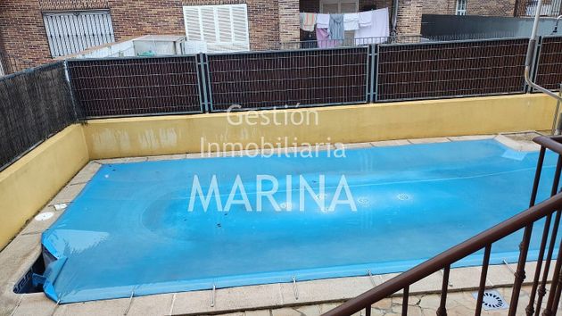Foto 2 de Casa en venta en Griñón de 5 habitaciones con terraza y piscina