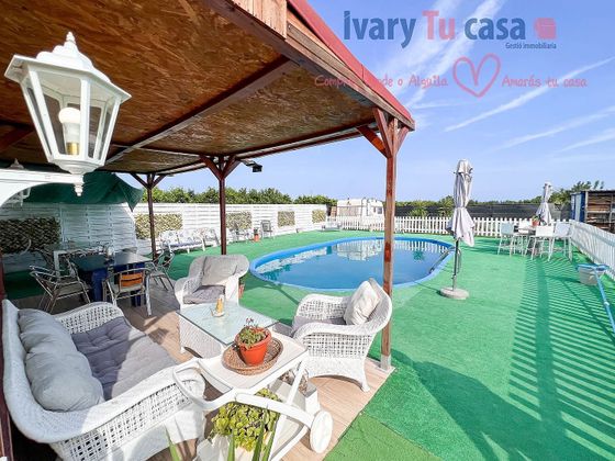Foto 2 de Xalet en venda a calle Virrangues de 3 habitacions amb terrassa i piscina