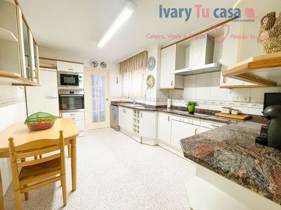 Foto 1 de Venta de piso en Centro - Castellón de la Plana de 4 habitaciones con terraza y aire acondicionado