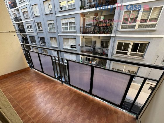 Foto 1 de Venta de piso en Este de 3 habitaciones con balcón