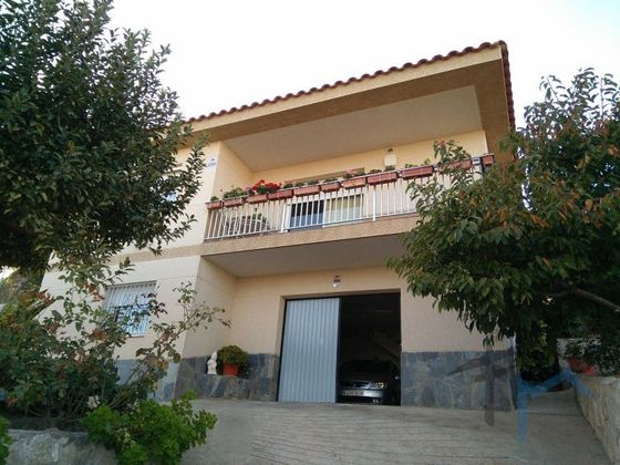 Foto 1 de Casa en venda a Maçanet de Cabrenys de 3 habitacions amb terrassa i garatge