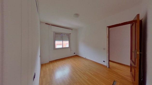 Foto 2 de Venta de piso en Centre - Sant Boi de Llobregat de 2 habitaciones y 58 m²