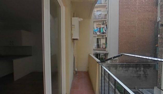 Foto 2 de Pis en venda a Vila de Gràcia de 2 habitacions amb balcó i calefacció