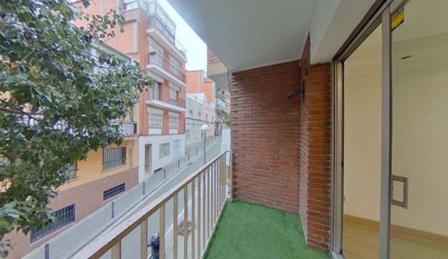 Foto 2 de Piso en venta en Les Roquetes de 4 habitaciones con balcón y ascensor