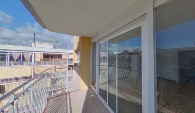 Foto 1 de Piso en venta en Poblenou de 2 habitaciones con balcón