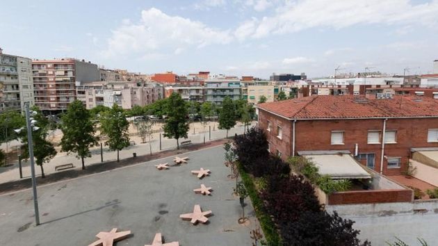 Foto 1 de Àtic en venda a Centre - Prat de Llobregat, El de 3 habitacions amb terrassa