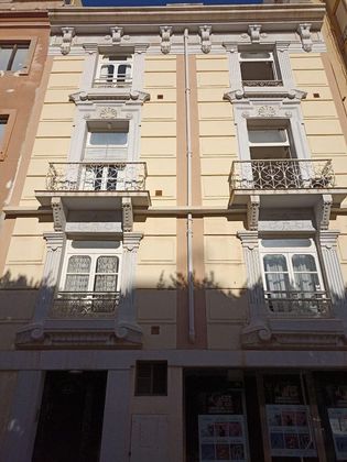Foto 2 de Pis en venda a Casco Histórico de 2 habitacions amb balcó i aire acondicionat