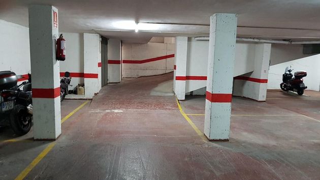 Foto 2 de Garaje en venta en Centre - Torredembarra de 18 m²