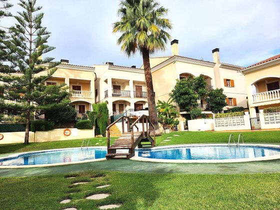 Foto 1 de Casa en venta en Sant Jordi-Babilonia de 3 habitaciones con terraza y piscina