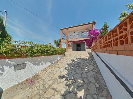Foto 1 de Chalet en venta en Masllorenç de 3 habitaciones con terraza y garaje