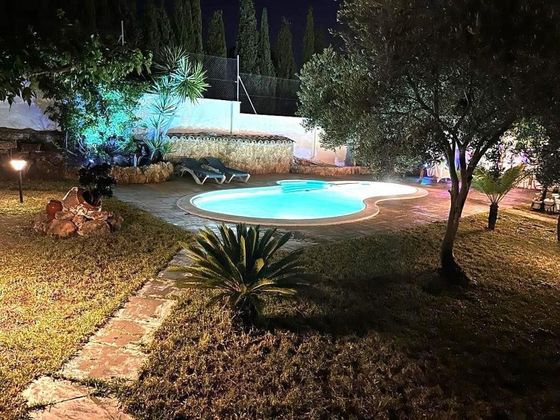 Foto 1 de Chalet en venta en Vespella de Gaià de 8 habitaciones con terraza y piscina