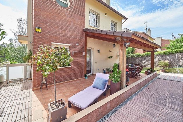 Foto 2 de Xalet en venda a La Mora de 4 habitacions amb terrassa i piscina