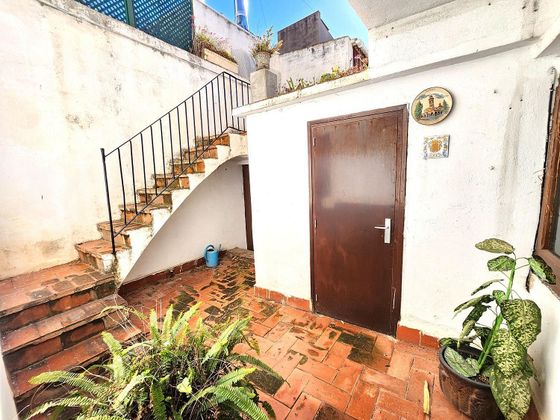 Foto 1 de Casa en venda a Salomó de 6 habitacions amb terrassa i balcó