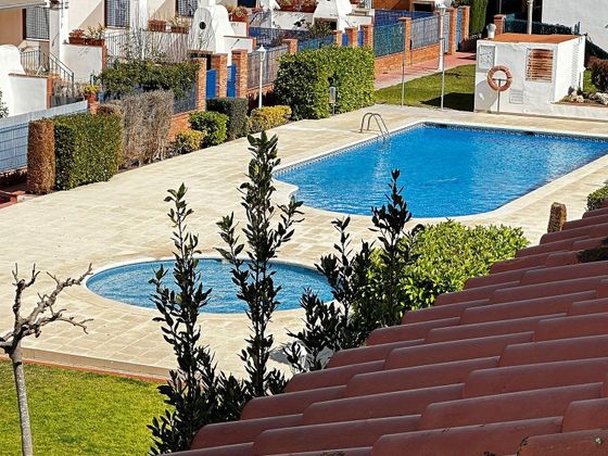 Foto 2 de Casa en venta en Pla de Sant Pere-Les Salines de 4 habitaciones con terraza y piscina
