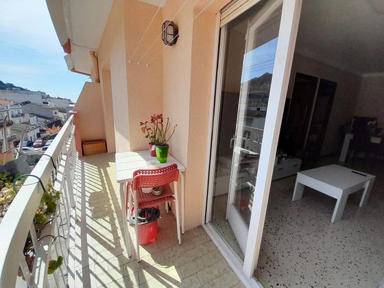 Foto 1 de Pis en venda a Arenys de Munt de 3 habitacions amb terrassa i balcó