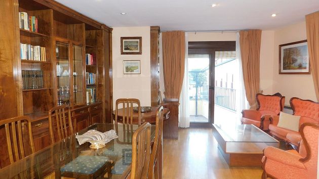 Foto 1 de Casa en venda a Centro - Casco Histórico de 4 habitacions amb terrassa i garatge