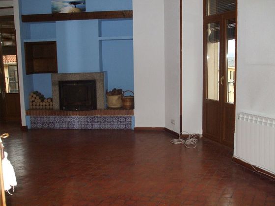 Foto 1 de Pis en venda a Centro - Casco Histórico de 4 habitacions amb balcó i calefacció