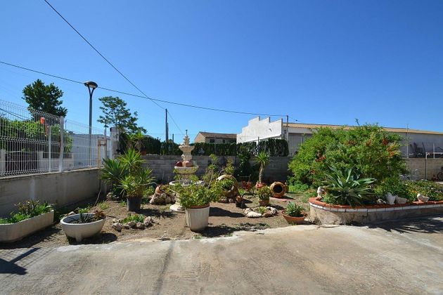 Foto 2 de Xalet en venda a calle Unió de 5 habitacions amb terrassa i jardí