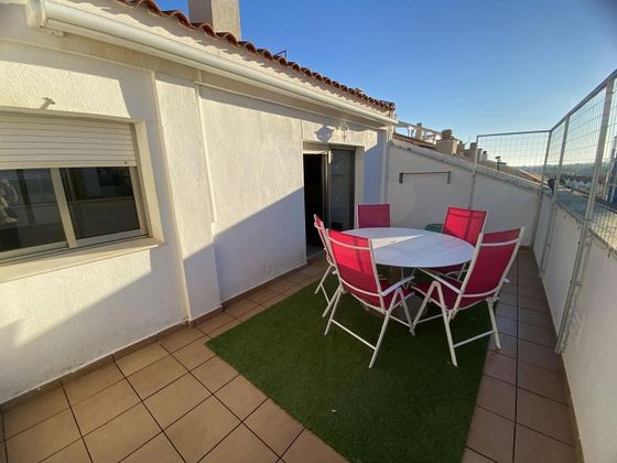Foto 2 de Piso en venta en Centre - Sant Carles de la Ràpita de 3 habitaciones con terraza y balcón