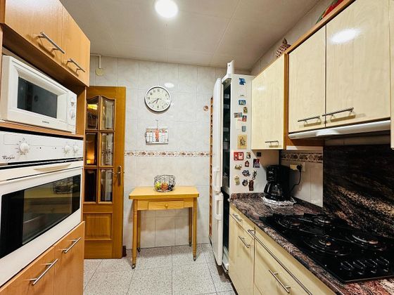 Foto 1 de Pis en venda a calle Del Mestre Francesc Casanovas de 2 habitacions amb aire acondicionat i calefacció