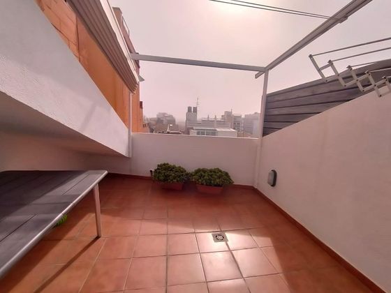 Foto 2 de Dúplex en venda a Centre - Pineda de Mar de 3 habitacions amb terrassa i balcó