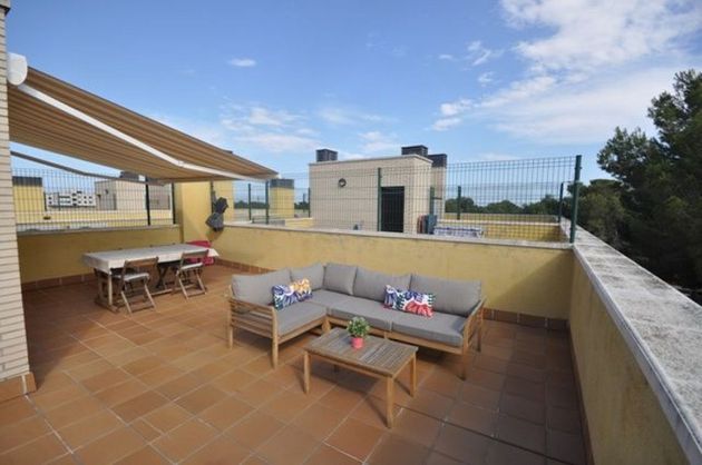 Foto 2 de Àtic en venda a Miami Platja - Miami Playa de 2 habitacions amb terrassa i garatge