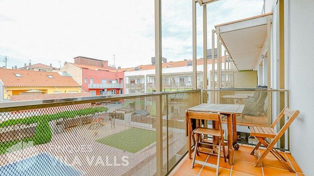 Foto 2 de Venta de piso en Caldes de Montbui de 3 habitaciones con terraza y piscina
