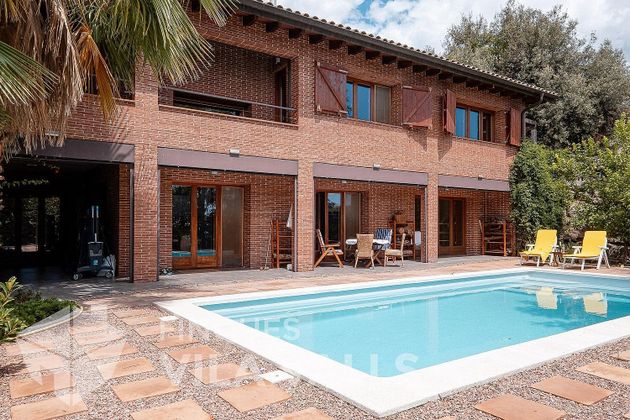 Foto 1 de Xalet en venda a Caldes de Montbui de 12 habitacions amb terrassa i piscina