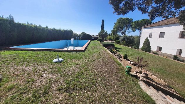 Foto 2 de Casa rural en lloguer a Palau-solità i Plegamans de 6 habitacions amb terrassa i piscina