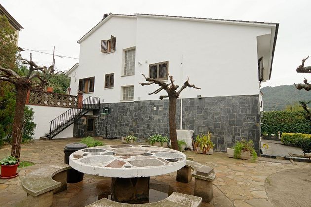 Foto 1 de Xalet en venda a Sant Vicenç dels Horts de 5 habitacions amb terrassa i garatge