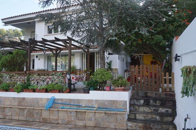 Foto 2 de Xalet en venda a Torrelles de Llobregat de 5 habitacions amb terrassa i piscina