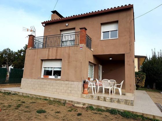 Foto 1 de Chalet en venta en Sant Pere de Vilamajor de 4 habitaciones con terraza y jardín
