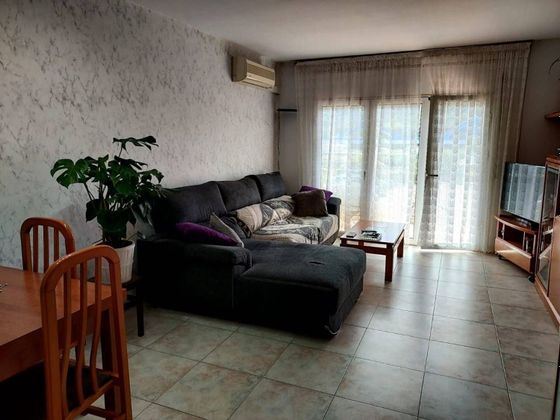 Foto 2 de Dúplex en venda a Llinars del Valles de 3 habitacions amb terrassa i balcó