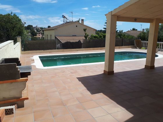 Foto 2 de Xalet en venda a Pobla de Montornès, la de 4 habitacions amb terrassa i piscina