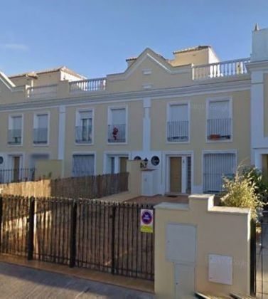 Foto 1 de Venta de casa en Benalup-Casas Viejas de 3 habitaciones y 116 m²