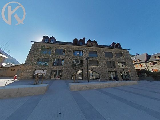 Apartamento de 2 dormitorios en el centro de Vielha con balcones y vistas a Baqueira Beret