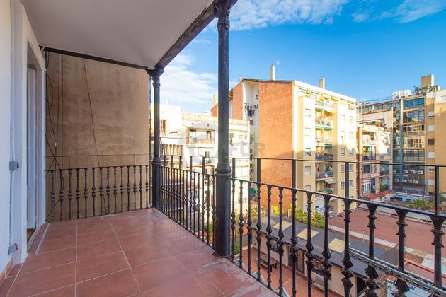 Foto 2 de Pis en lloguer a Sant Antoni de 3 habitacions amb balcó