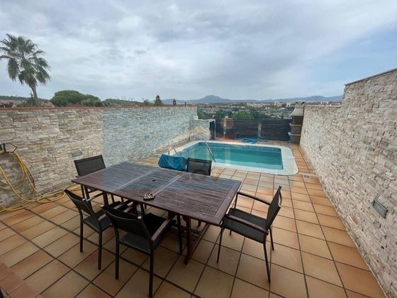 Foto 1 de Casa en venda a Sant Quirze Parc- Vallsuau - Castellet de 5 habitacions amb terrassa i piscina