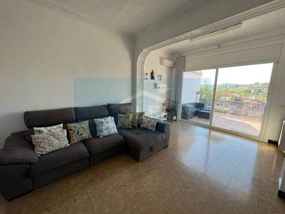 Foto 2 de Casa en venda a Centre - Sant Quirze del Vallès de 3 habitacions amb terrassa i garatge