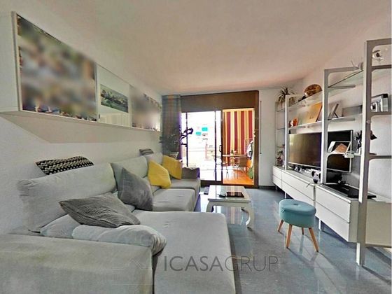 Foto 2 de Pis en venda a Castellnou - Can Mir - Sant Muç de 3 habitacions amb balcó i calefacció