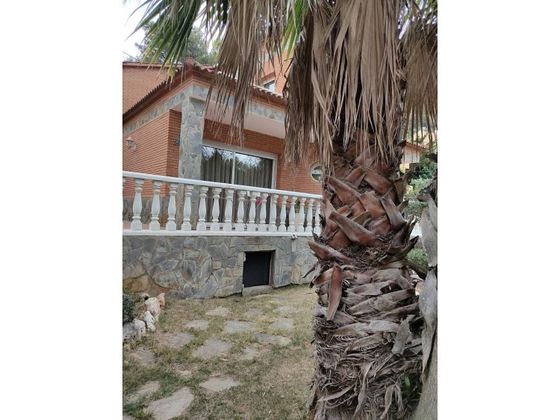 Foto 2 de Casa en venda a Castellnou - Can Mir - Sant Muç de 4 habitacions amb terrassa i jardí
